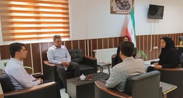 تأکید بر توسعه صنایع‌دستی مانه در دیدار معاون صنایع‌دستی با فرماندار شهرستان