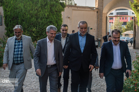 دارابی-رونمایی