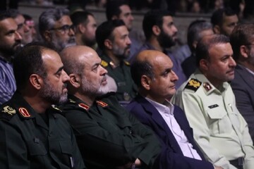 استاندار در اختتامیه دومین کنگره هشت هزار شهید گیلان:رمز پیروزی در دفاع مقدس و جنگ صهیونی حضور مردم در میدان است
