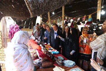 تاکید استاندار قزوین بر احیای سنت‌ها و پوشش‌های بومی