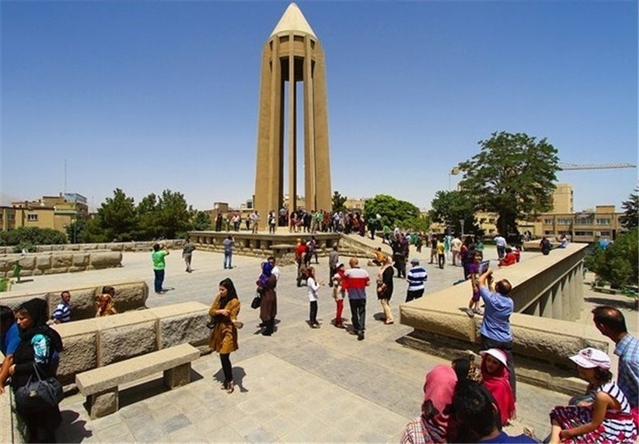 تابستان طلایی گردشگری در همدان/ رکورد استقبال مسافران شکسته شد 