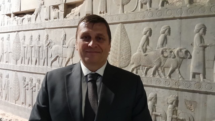 تهران و بلگراد ظرفیت‌های گسترده‌ای برای همکاری دارند/ معرفی مشاهیر دو ملت زمینه‌ساز گسترش شناخت متقابل است/ موسیقی و فرهنگ، پل استوار میان ملت‌هاست