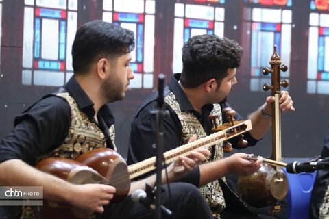 طنین‌انداز شدن نوای موسیقی در خوی