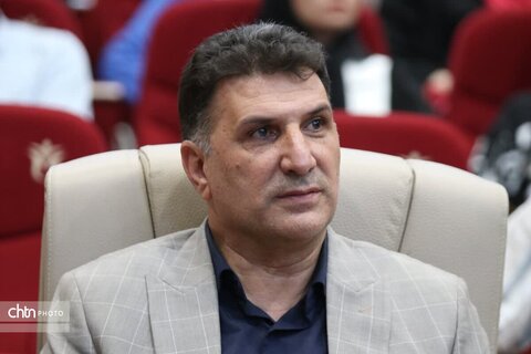 طنین‌انداز شدن نوای موسیقی در خوی