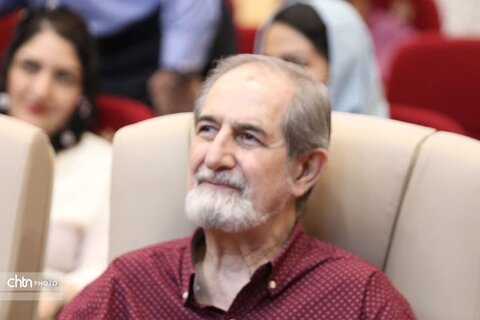 طنین‌انداز شدن نوای موسیقی در خوی