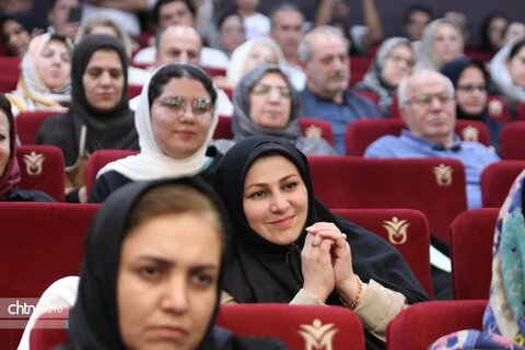 طنین‌انداز شدن نوای موسیقی در خوی