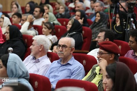 طنین‌انداز شدن نوای موسیقی در خوی