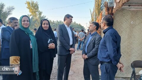 بازدید مدیرکل میراث‌فرهنگی، گردشگری و صنایع‌دستی استان از غرفه‌های صنایع‌دستی جشنواره خرما بافق
