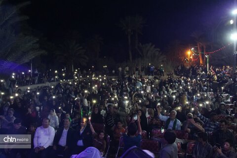 سومین جشنواره تجربه‌محور برداشت خرما در حاجی‌آباد زرین خرانق اردکان برگزار شد