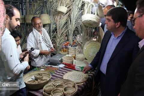 سومین جشنواره تجربه‌محور برداشت خرما در حاجی‌آباد زرین خرانق اردکان برگزار شد
