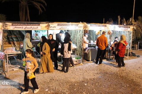 سومین جشنواره تجربه‌محور برداشت خرما در حاجی‌آباد زرین خرانق اردکان برگزار شد