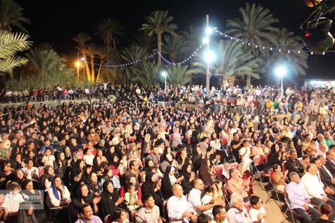 سومین جشنواره تجربه‌محور برداشت خرما در حاجی‌آباد زرین خرانق اردکان برگزار شد