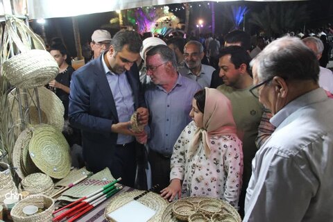 سومین جشنواره تجربه‌محور برداشت خرما در حاجی‌آباد زرین خرانق اردکان برگزار شد