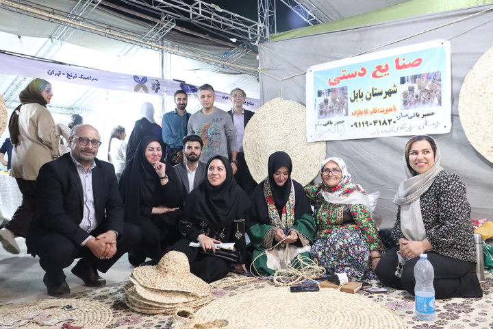 حضور معاون صنایع‌دستی کشور در اختتامیه نمایشگاه سراسری صنایع‌دستی شهمیرزاد