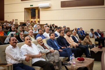 سومین همایش ادبی طنز عبید زاکانی