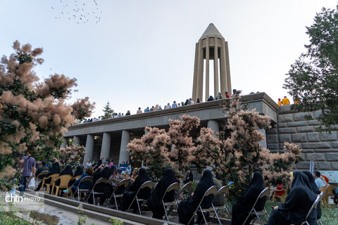 برگزاری جشن میلاد پیامبر اکرم (ص) در همدان