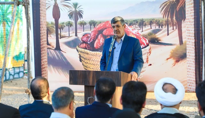 بافق، قطب ملی خرما و هویت گردشگری کویر مرکزی ایران خواهد شد/ فرهیختگان، می‌توانند مسیر توسعه اقتصادی و فرهنگی را هدایت کنند
