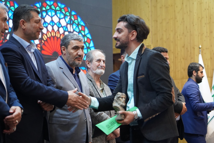 ایستگاه پایانی هشتمین جشنواره ملی موسیقی شمس و مولانا در خوی