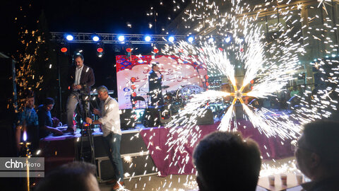 جشن مبلمان منبت در شهرک صنعتی خوشه مبلمان برگزار شد