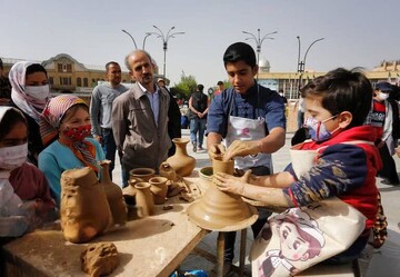 نظم‌بخشی به فعالیت تورهای گردشگری در استان مرکزی؛ تمرکز بر مقابله با تورهای غیرمجاز و توسعه گردشگری صنایع‌دستی