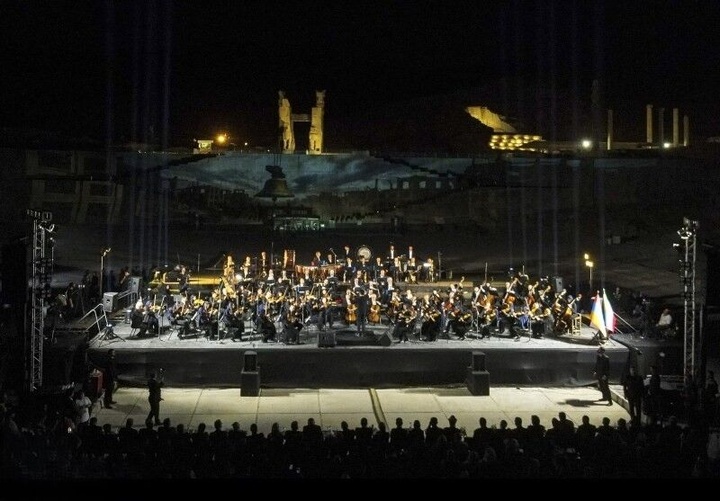 طرح جامع صیانت از تخت‌جمشید با پیش‌بینی مکانی ویژه برای برنامه‌های هنری در حال تدوین است