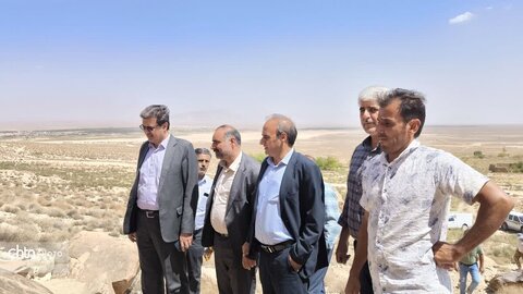 بازدید از قلعه و روستای تاریخی ارنان