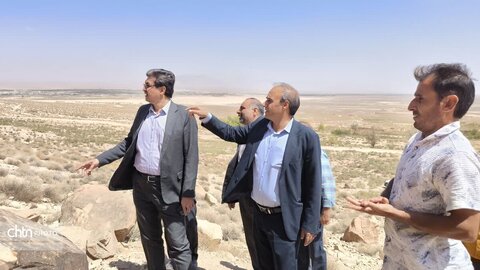 بازدید از قلعه و روستای تاریخی ارنان