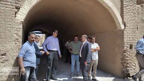 بازدید از قلعه و روستای تاریخی ارنان