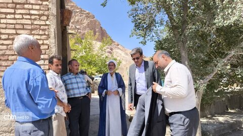 بازدید از قلعه و روستای تاریخی ارنان