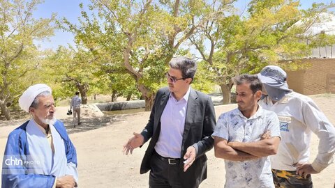 بازدید از قلعه و روستای تاریخی ارنان