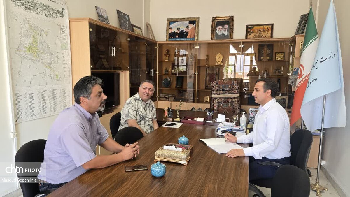 دیدار مردمی مدیرکل میراث فرهنگی استان آذربایجان شرقی