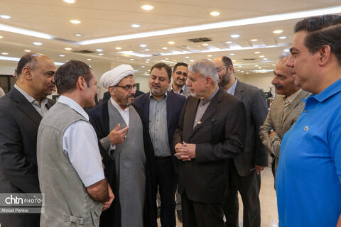 بازدید وزیر میراث‌فرهنگی از موسسه مطبوعاتی اطلاعات