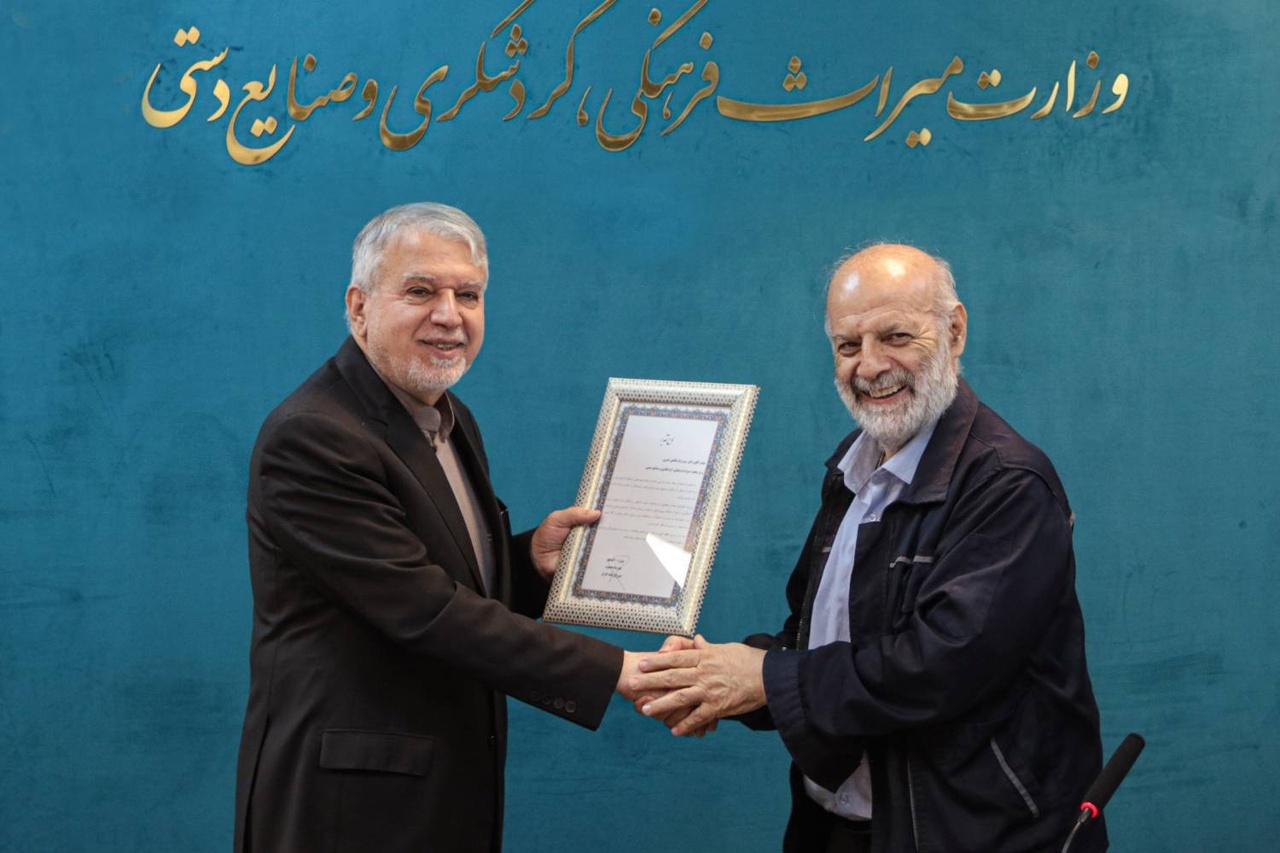 همکاری وزارت میراثفرهنگی و خانه کارگر در حوزه گردشگری، صنایعدستی/ تقدیر دبیرکل خانه کارگر از وزیر میراثفرهنگی