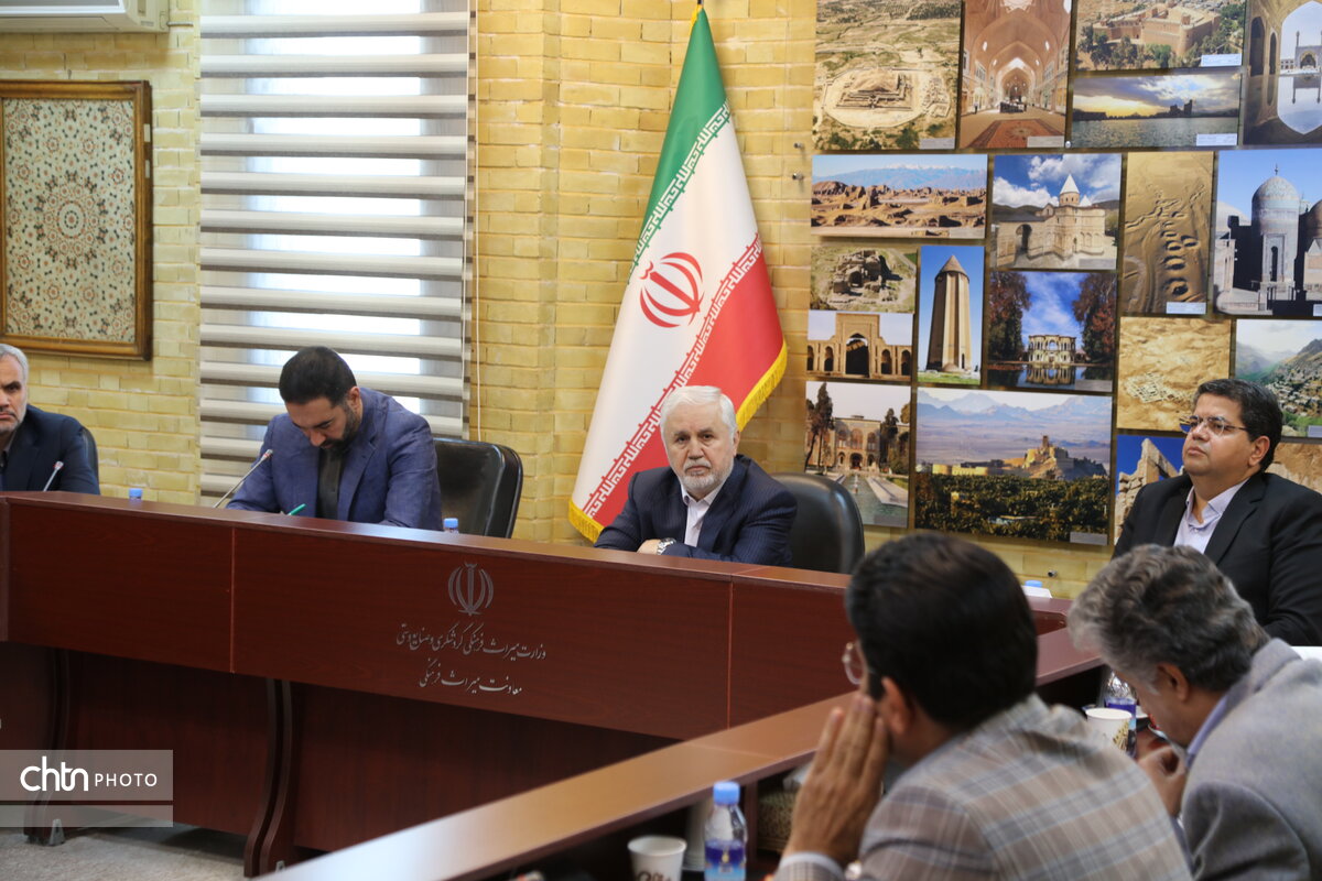 بررسی موضوع تدقیق حریم مجموعه جهانی پاسارگاد با اولویت ضوابط ثبت جهانی