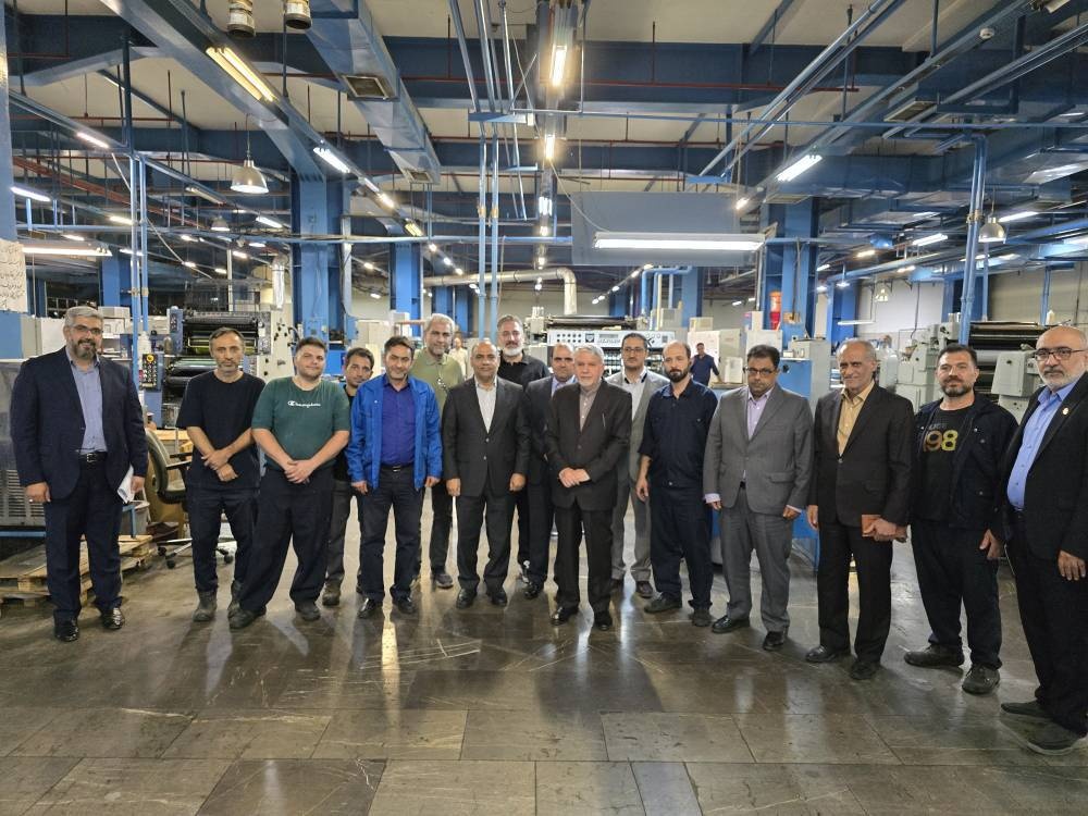 بازدید وزیر میراثفرهنگی از موسسه مطبوعاتی اطلاعات/ تأکید بر ثبت و صیانت از میراث مطبوعاتی کشور