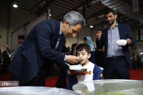 اولین روز از برگزاری جشنواره آش و نمایشگاه صنایع دستی استان زنجان