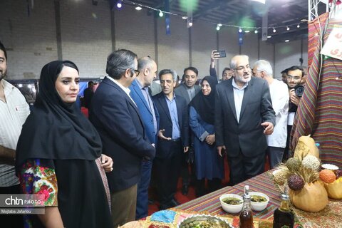 اولین روز از برگزاری جشنواره آش و نمایشگاه صنایع دستی استان زنجان