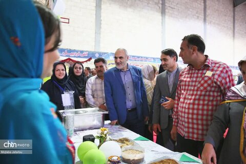 اولین روز از برگزاری جشنواره آش و نمایشگاه صنایع دستی استان زنجان