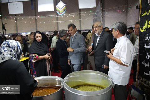اولین روز از برگزاری جشنواره آش و نمایشگاه صنایع دستی استان زنجان