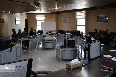 نشست بررسی بافت تاریخی سرآقا سید کوهرنگ