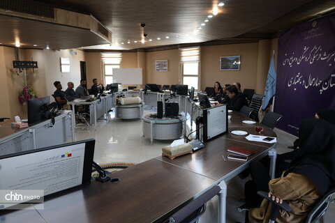 نشست بررسی بافت تاریخی سرآقا سید کوهرنگ