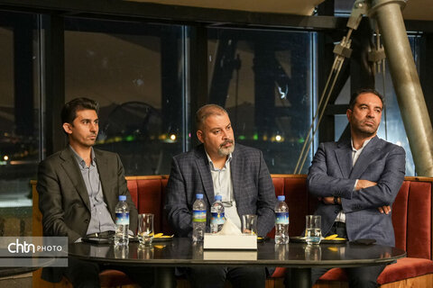 بازدید. استاندار