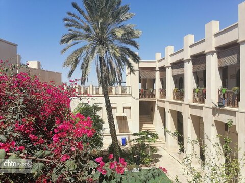 عمارت تاریخی کازرونی در بوشهر