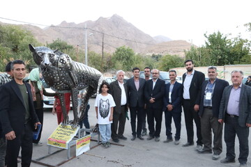 رونمایی از تندیس یوزپلنگ ایرانی در شاهرود