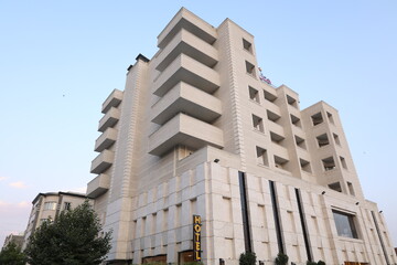 افتتاح فاز نخست هتل ژین پالاس سنندج