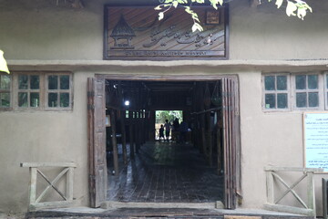 بازدید سرپرست اداره‌کل میراث‌فرهنگی، گردشگری و صنایع‌دستی استان گیلان از موزه میراث روستایی گیلان