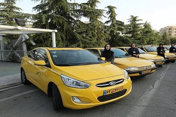 تاکسی بانوان رسما آغاز به کار کرد/ فعالیت بیش از ۱۳۰۰ تاکسیران زن