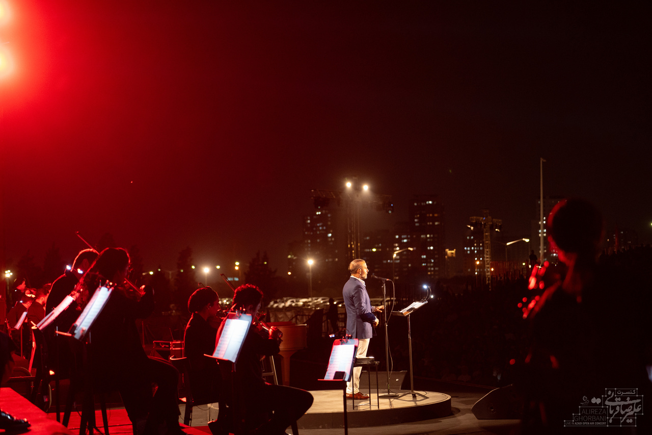 دوری از شما غمی است بر دل ما