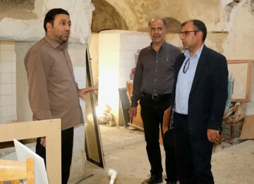 بازدید میدانی مسئولان شهری از اماکن تاریخی خمین