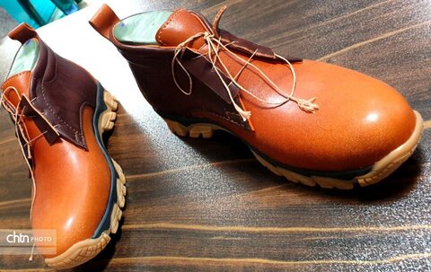 گرانی مواد اولیه بر کاهش تولیدات چرم‌دوزی نقش مستقیم دارد